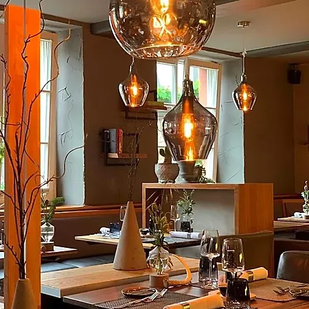 מלון Reichsstadt - Und Restaurant 4*