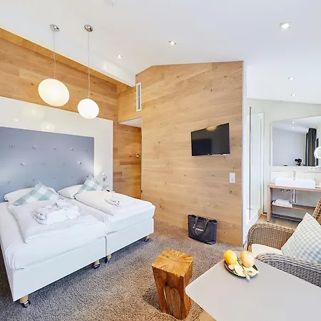 Reichsstadt - Und Restaurant 酒店 哥根巴赫