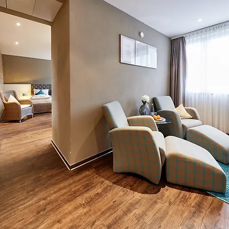 酒店 Reichsstadt - Und Restaurant 哥根巴赫