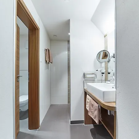 Reichsstadt - Und Restaurant 酒店 4*