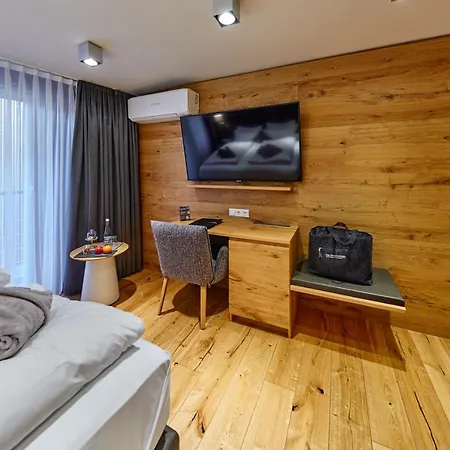 Reichsstadt - Und Restaurant 哥根巴赫